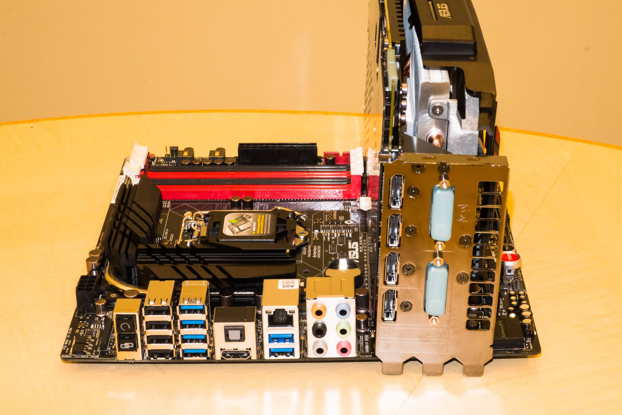 ASUS-R9-280X-ROG-Matrix-Platinum 07