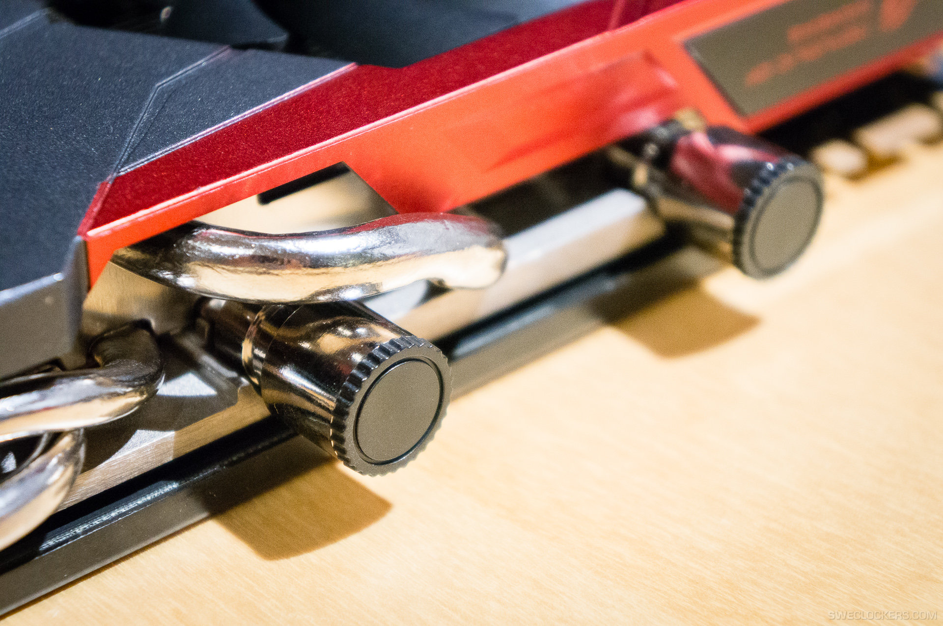 ASUS ROG GTX 780 Poseidon 09