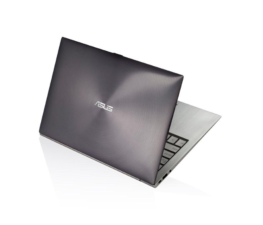 ASUS Zenbook 02